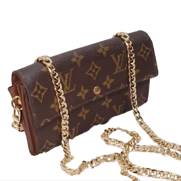 Louis Vuitton Handbags - LOUIS VUITTON SARAH WALLET
